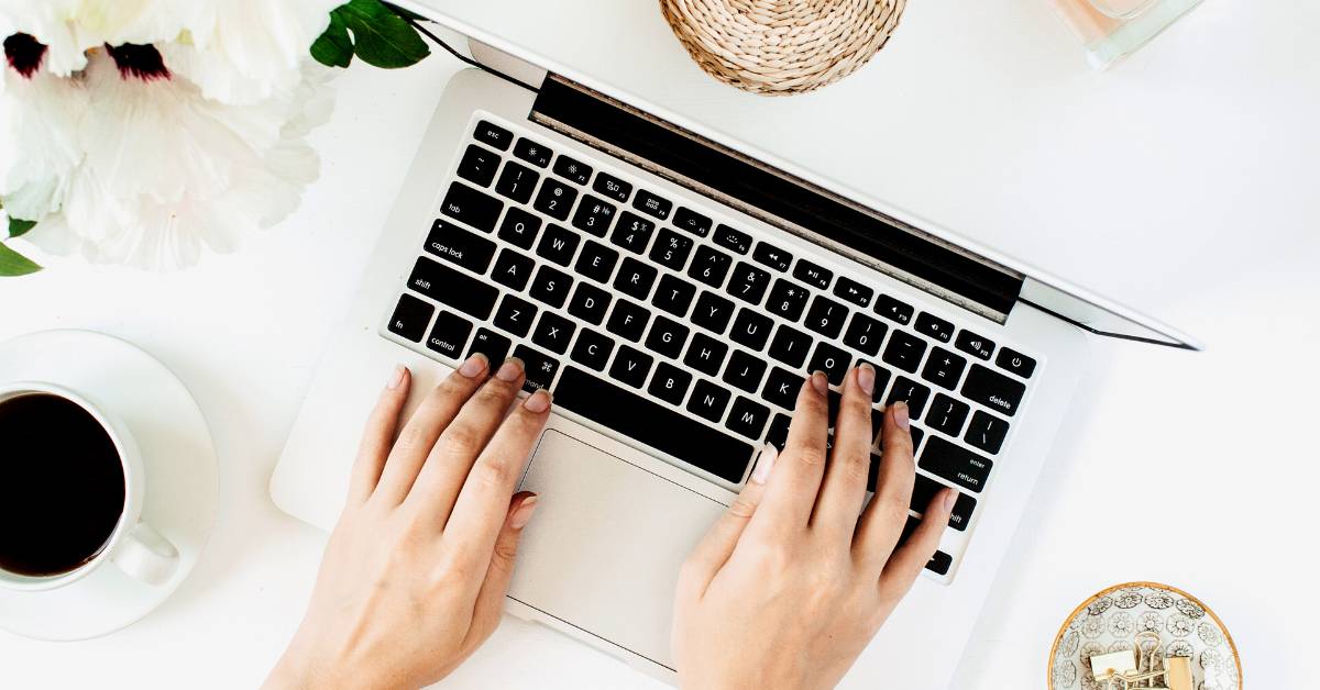 Successful Steps To Start a Clothing Business Online