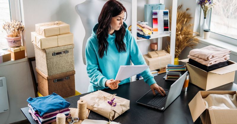 Fashion Dropshipping: How to Stay Ahead of the Trends