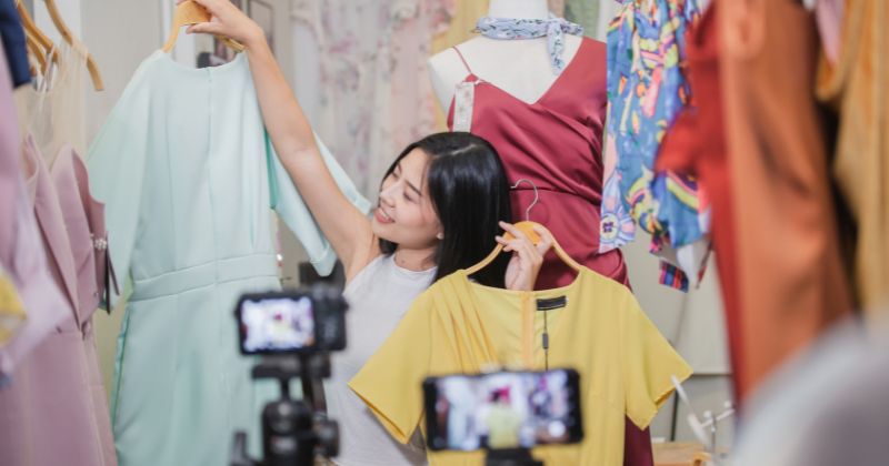 TikTok Live: The Ultimate Guide to Monetizing Your Content