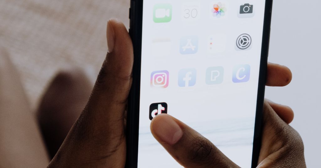 tiktok live selling